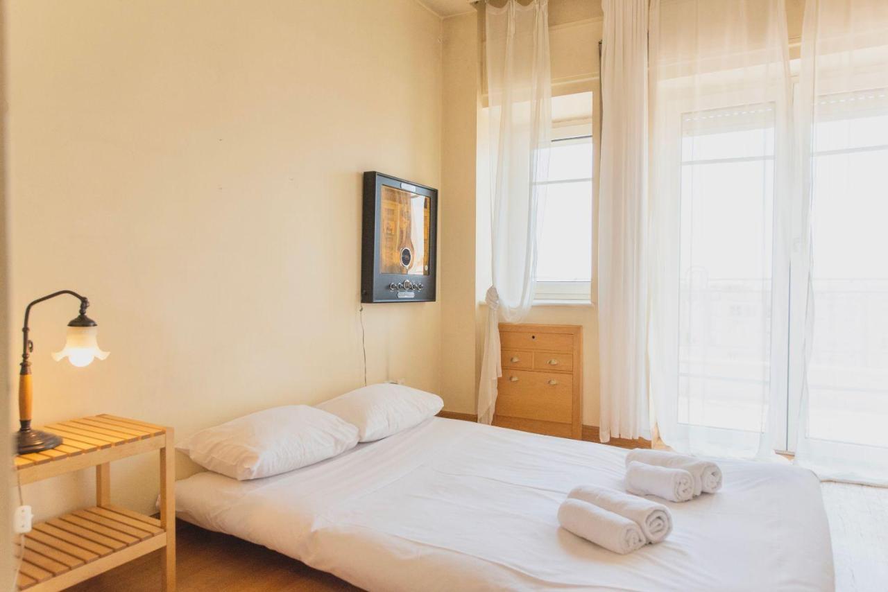 Ferienwohnung #Lighthouse Penthouse By Halu! Apts Thessaloniki Exterior foto